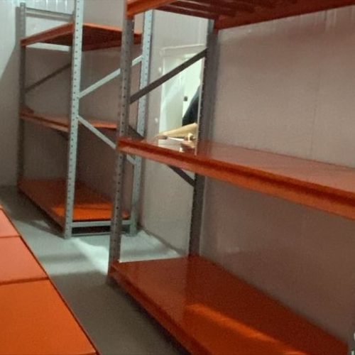 estrutura metalica para galpao com porta pallet em goiania