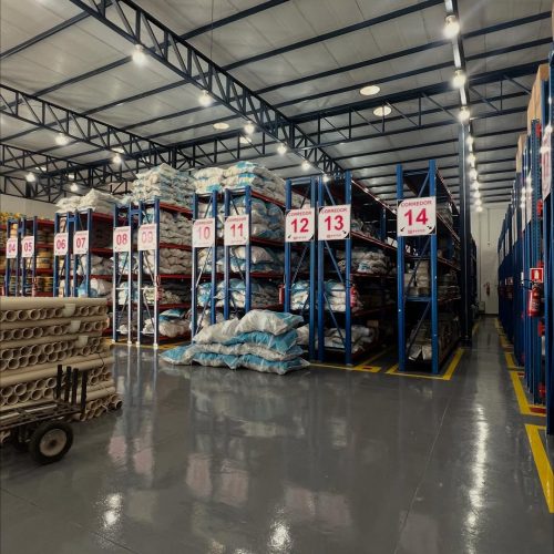 montagem de estrutura metalica para porta pallet em goiania